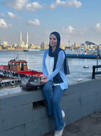 شاهدي إطلالات إيمان العاصي بالحجاب في المسلسل شاهدي إطلالات إيمان العاصي بالحجاب في المسلسل