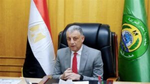 الإسماعيلية تكثّف جهودها لبيئة أنظف.. حملات يومية لرفع المخلفات وتجميل الأحياء
