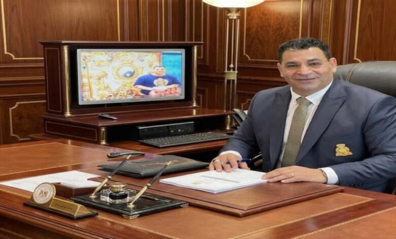 فكري الهواري: نقف صفًا واحدًا خلف القيادة السياسية.. وأمن مصر خط أحمر لا يقبل المساومة