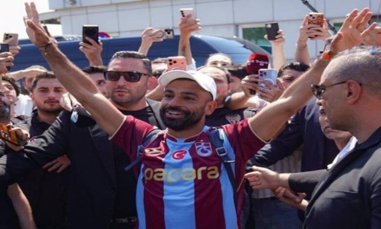 الليلة في طرابزون.. العد التنازلي يبدأ لظهور محمد صلاح بقميصه الجديد