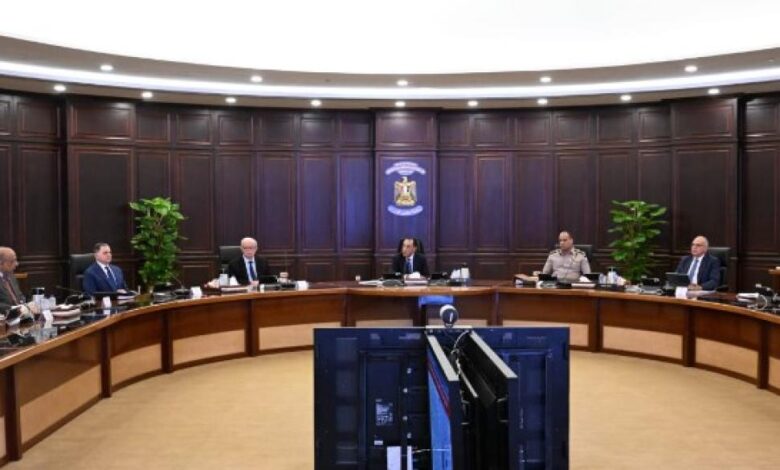 مدبولي: الدولة تتابع تطورات المنطقة لحظة بلحظة.. ومخزون السلع آمن واحتياطي النقد الأجنبي يرتفع إلى 56.3 مليار دولار