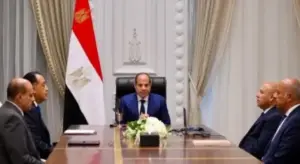 الرئيس السيسي: مشروعات “النقل الجماعي الأخضر” ركيزة أساسية للتنمية العمرانية والتنسيق الحضاري
