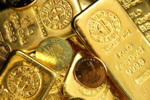 سعر الذهب لا يتحرك وحده.. 5 عوامل تحدد اتجاه المعدن الأصفر