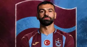 محمد صلاح: “الملك المصري” الذي تحول من قرية بسيطة إلى أيقونة عالمية