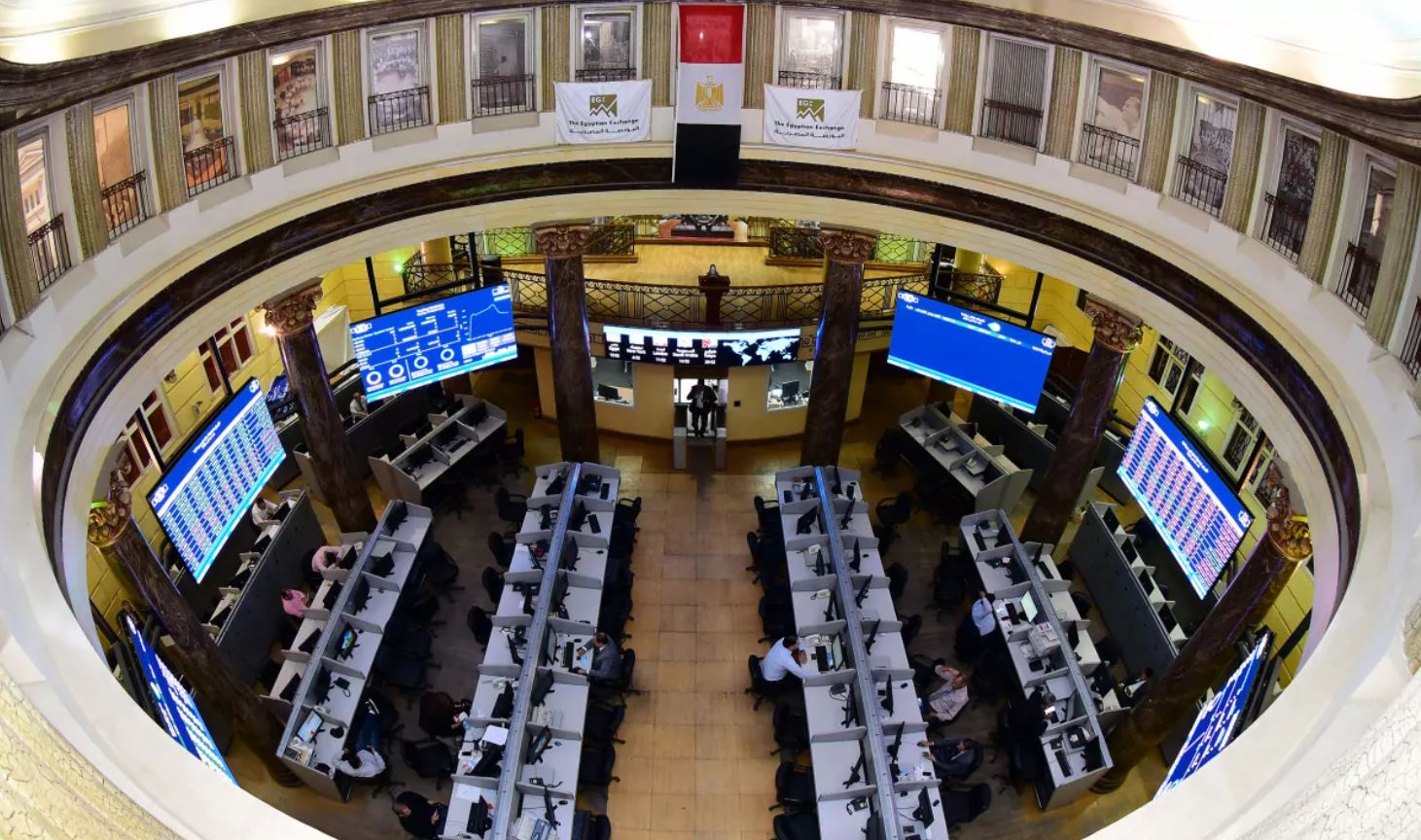 البورصة المصرية .. هل تعود السيولة المحلية بقوة خلال الفترة المقبلة