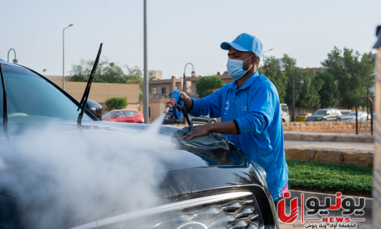 غسيل السيارات بدون ماء.. هل هو عملي وآمن على الطلاء؟