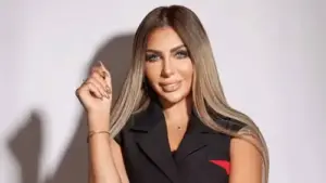 لماذا عاد محمد حمودة للدفاع عن سارة خليفة بعد انسحابه؟ تفاصيل جديدة حول القضية