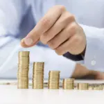 الفرق بين الحساب الجاري وحساب التوفير.. أيهما يناسبك؟